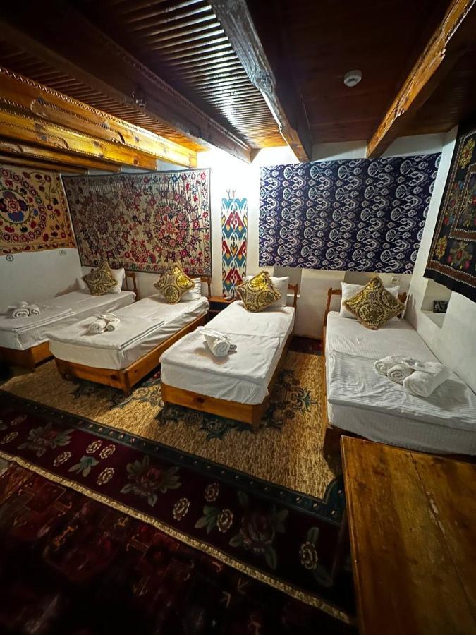 Mekhtar Ambar Hotel Bukhara Esterno foto