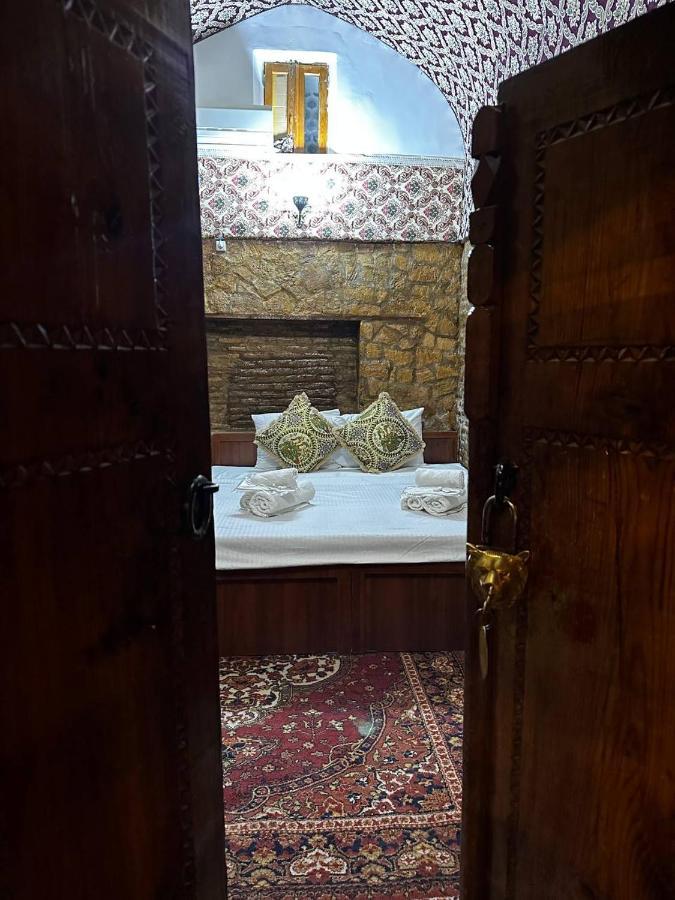 Mekhtar Ambar Hotel Bukhara Esterno foto
