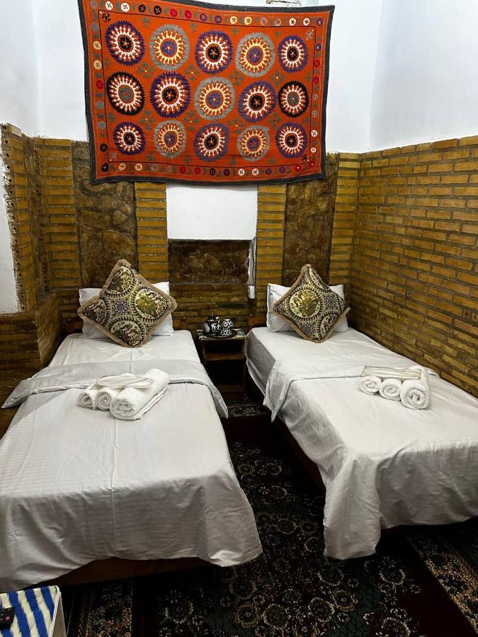 Mekhtar Ambar Hotel Bukhara Esterno foto