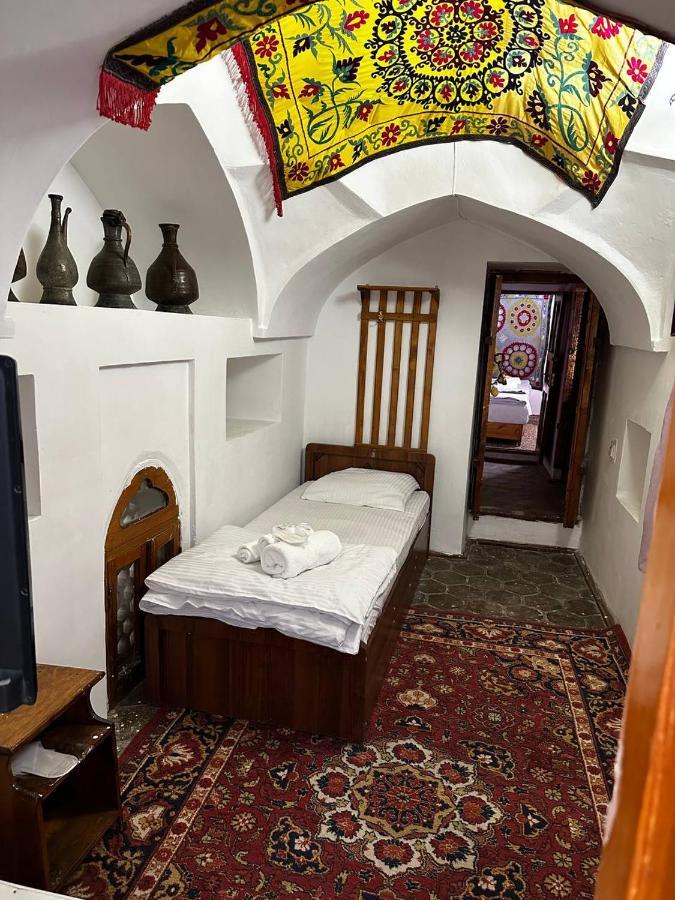 Mekhtar Ambar Hotel Bukhara Esterno foto